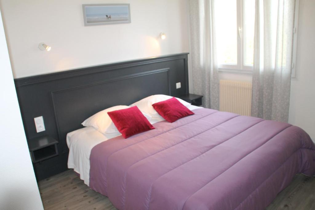 Cozy Hotel Logis Morlaix Plouigneau Room photo